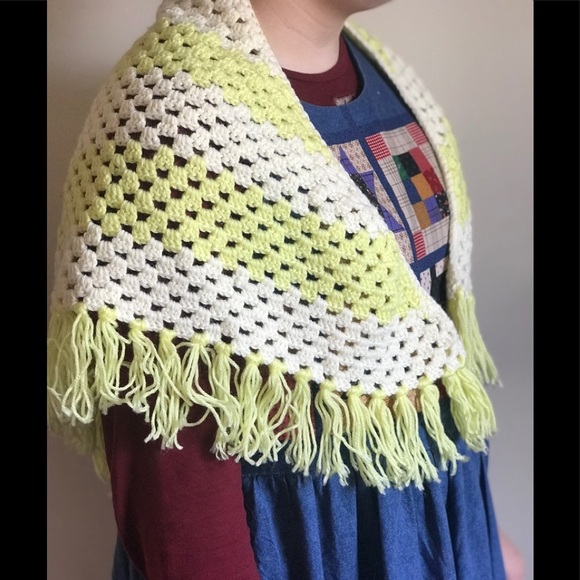 Rare Vintage 1970’s Gorgeous Shawl - Picture 3 of 7